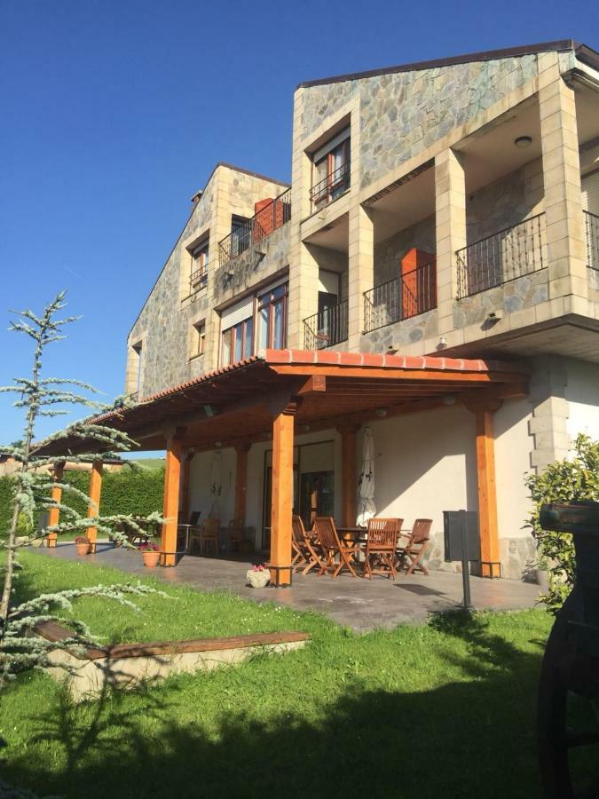 Hosteria La Moraleja 솔라레스 외부 사진